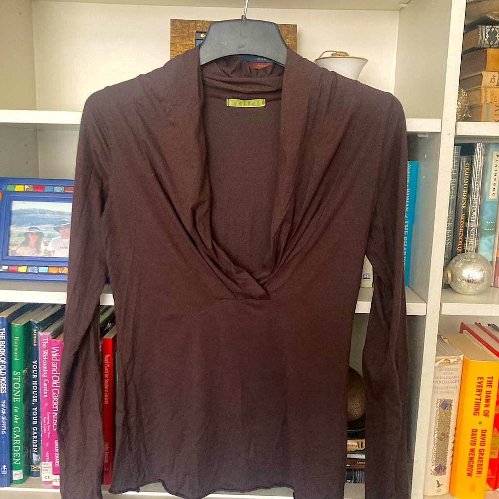 Velvet Brand brown long sleeve top M